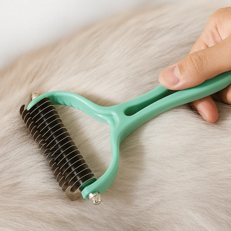 cat comb, cat brush, cat shedding tool, cat hair brush, cat brush for shedding, cat grooming brush, cat deshedding tool, dematting comb for cats